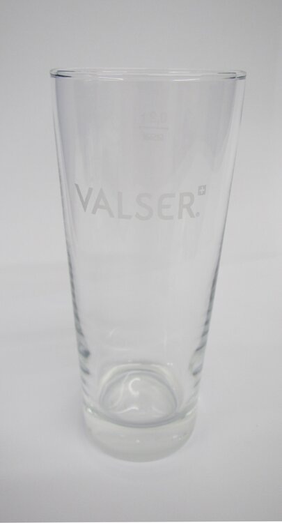 Gläserkorb Valser-Glas 20 cl Miete Fr. -.45 / Glas inkl. Reinigung  (40 Stück pro Korb)