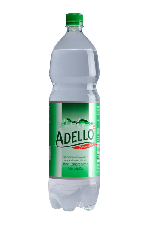 Adello Mineral ohne Kohlensäure (grün) 1.5 L PET Har. Dep. 5.- EW 