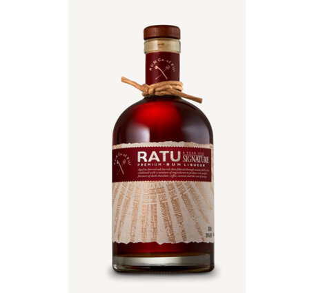 Ratu 8 years Signature Blend Fijian Rum Liqueur (auf Anfrage) 
