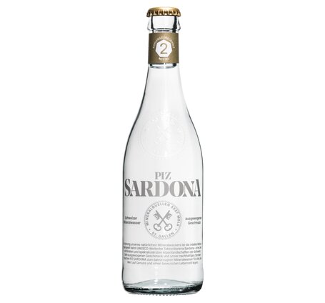 Piz Sardona Mineralwasser mit mittel Kohlensäure 40 cl